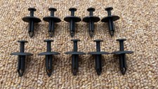 FIT MITSUBISHI Car Clips Fixed