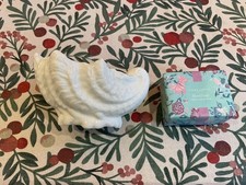 Coalport Countryware Porcelain Shell Soap Dish + Complementary Laura Ashley Soap