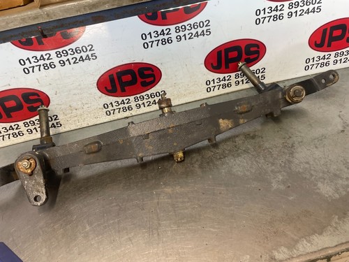 Front pivot axle spindles x - front,