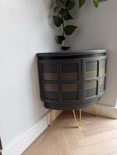 Nathan Corner Vintage Retro