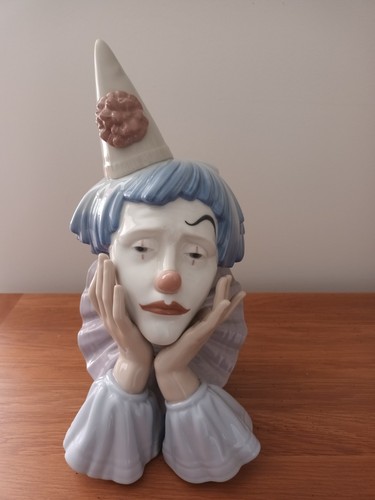 Lladro figurine clowns head - figurine,