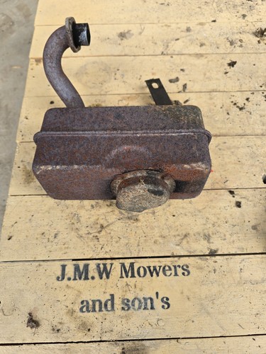 Briggs and stratton - briggs, exhaust