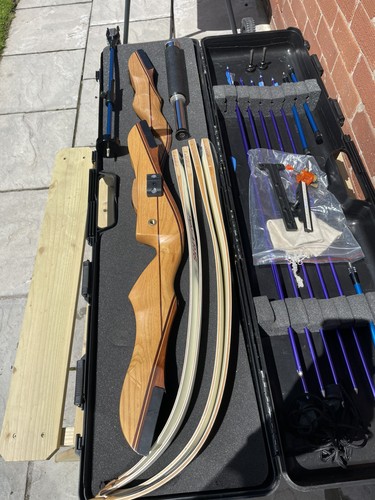 Wood recurve takedown - recurve,