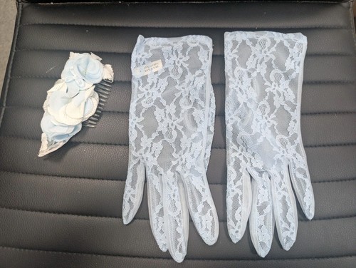 Vintage blue lace gloves - vintage,