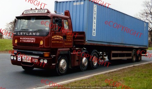 Truck lorry photo - truck/lorry,