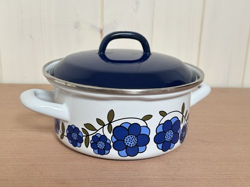 1970s taunton vale white blue - taunton,