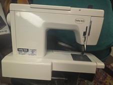 Embellisher Baby Lock Model