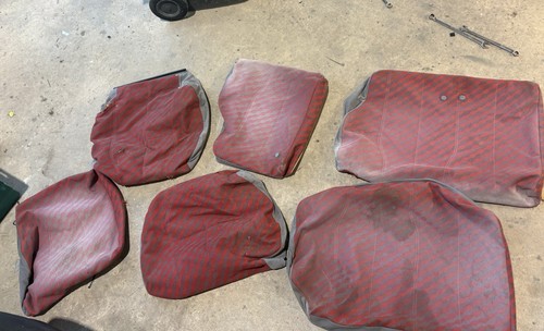 Vauxhall nova red seat - sr,