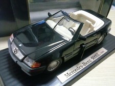 MAISTO FASSI 1:18 DIE CAST CAR