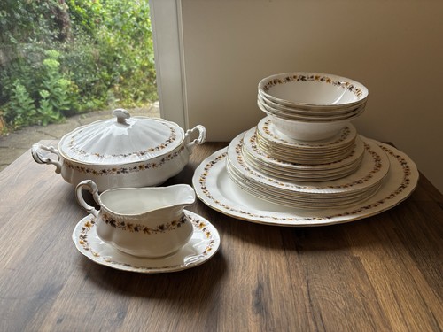 Vintage royal kent - vintage, golden