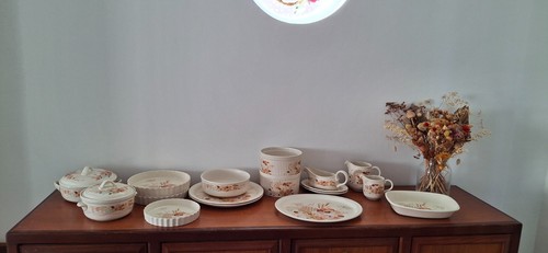 Poole pottery summer glory - -,
