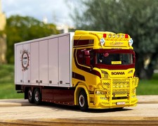 Scania R highline CR20H riged box truck "Debrux" WSI models 1:50 scale