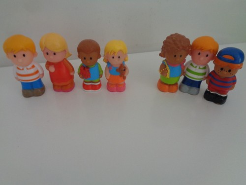 Elc happyland family figures - happyland,