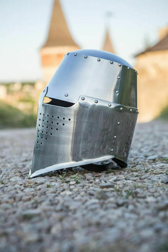 Medieval sugarloaf great helm - medieval,