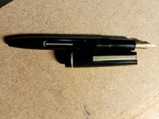 Osmiroid - Black Fountain Pen - Medium Gold nib - level fill