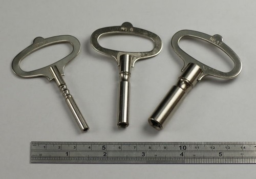 Clock winding key - clock, type