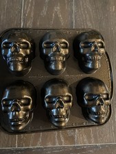 Nordic Ware,Haunted Skull Cakelet Pan