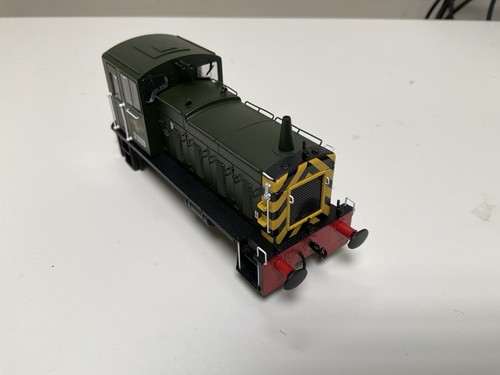 Bachmann class shunter - 03,