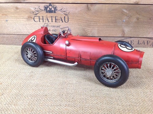 Decorative red vintage - no, 8