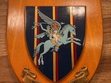 VINTAGE HAND PAINTED BRITISH ARMY R.E.M.E. - AIRBORNE PLAQUE SHIELD