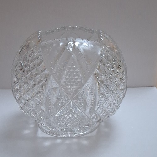 Glass rose bowl crystal cut - rose,