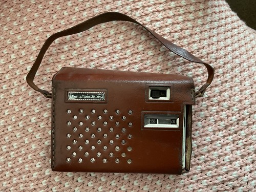 Sharp transistor radio - sharp?, band