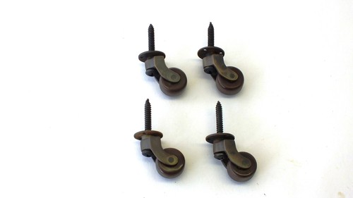 Solid brass screw - brass, plate