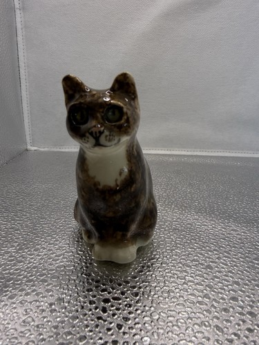 Winstanley miniature size - winstanley,