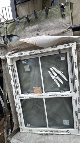 Sash white upvc window - white,