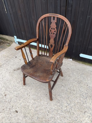 Antique windsor wheelback - windsor,