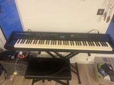 Roland RD 700 SX  88 key stage