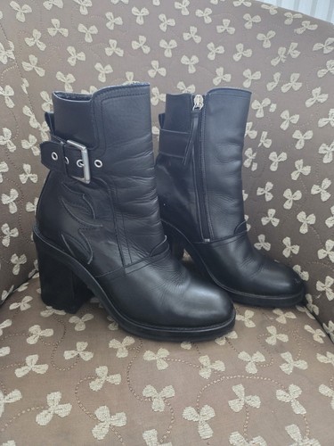 Steam punk rock - goth, black