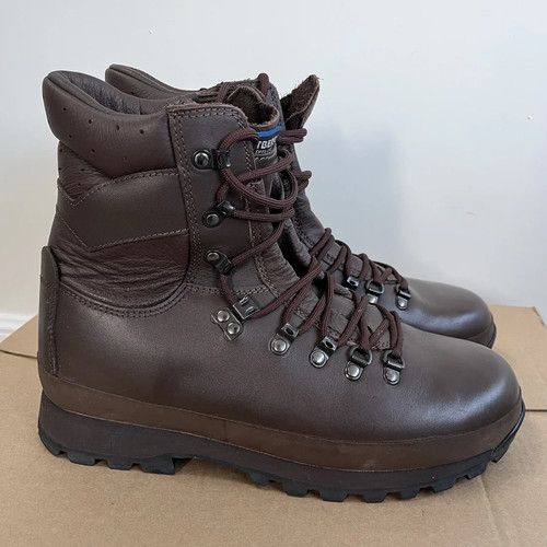 Altberg defender boots cadet - altberg,