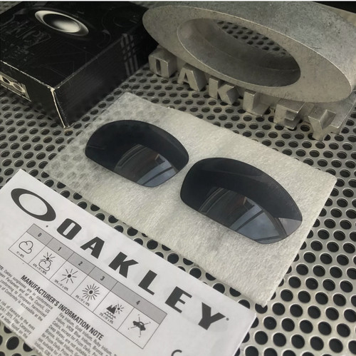 Oakley new straight jacket - straight,