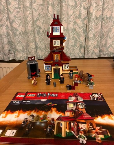 Lego harry potter the burrow - harry,