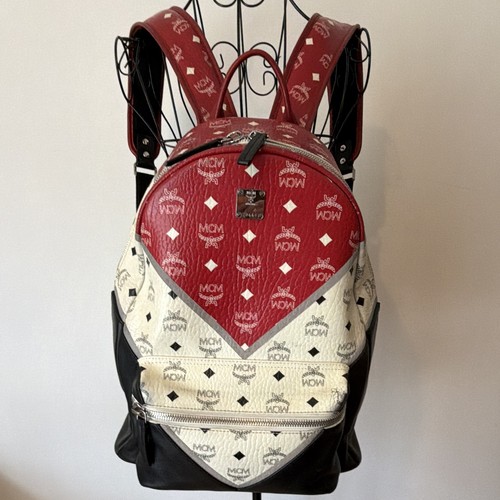 Mcm chevron leather backpack - chevron,