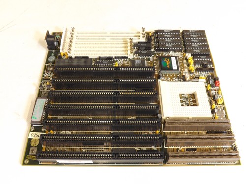 Soyo 486 motherboard - soyo,