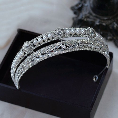 4cm tall crystal pearl tiara - 4cm,