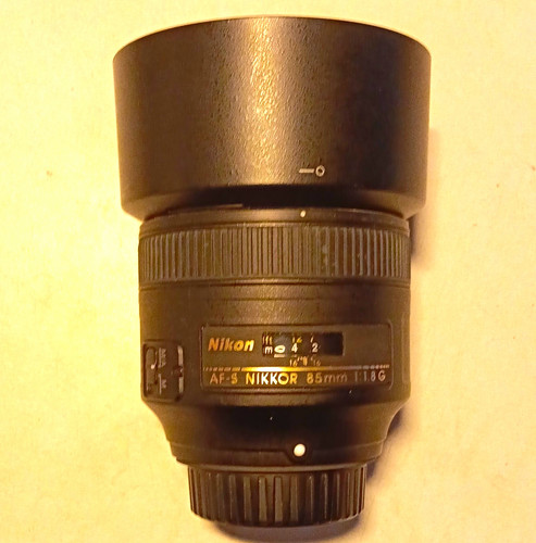 Nikon nikkor 85mm - nikon,