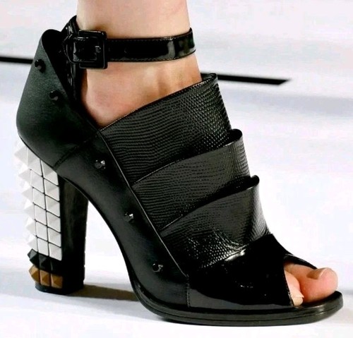 Fendi spring 2013 sculptural - 2013,