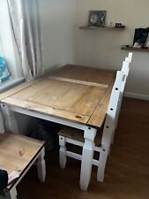 New diner table