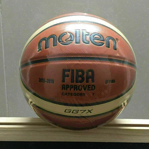 New molten gg7x sport balls - new,