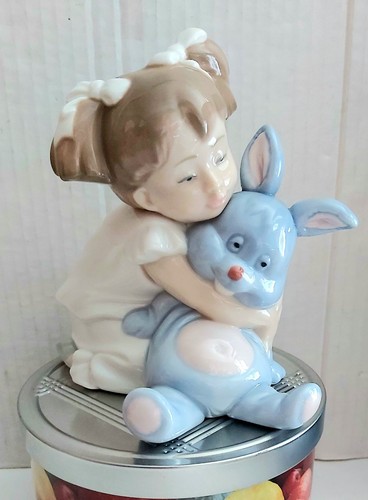 Lladro nao porcelain figurine - nao,