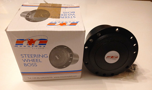 Mountney steering wheel - mountney, boss