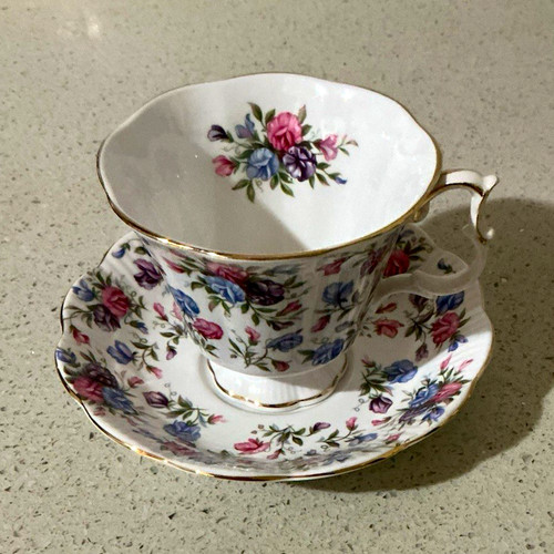 Royal albert nell - royal, gwynne