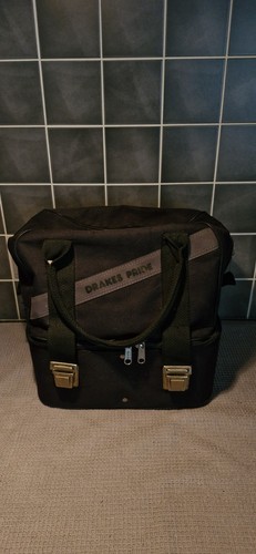 Black drakes pride - black,