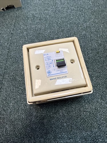 Caravan camper 240 v rcd - /,