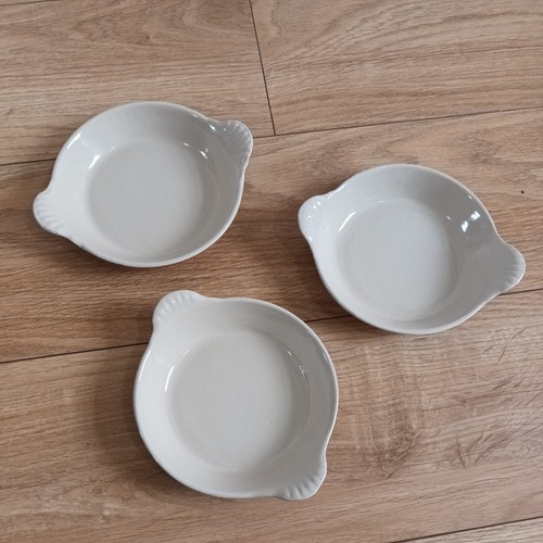 Creuset 3 cast - no.,