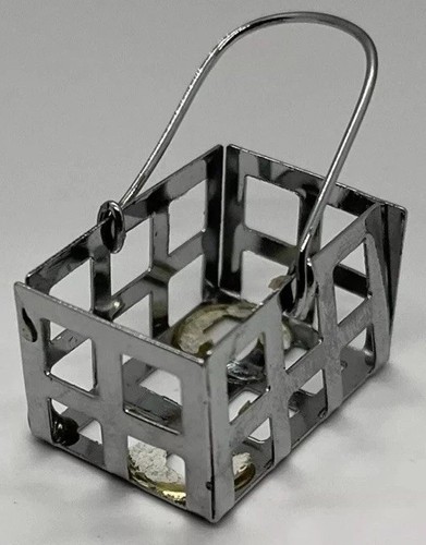 Dolls house metal shopping