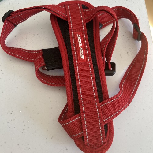 Ezydog medium red chest - chest, plate